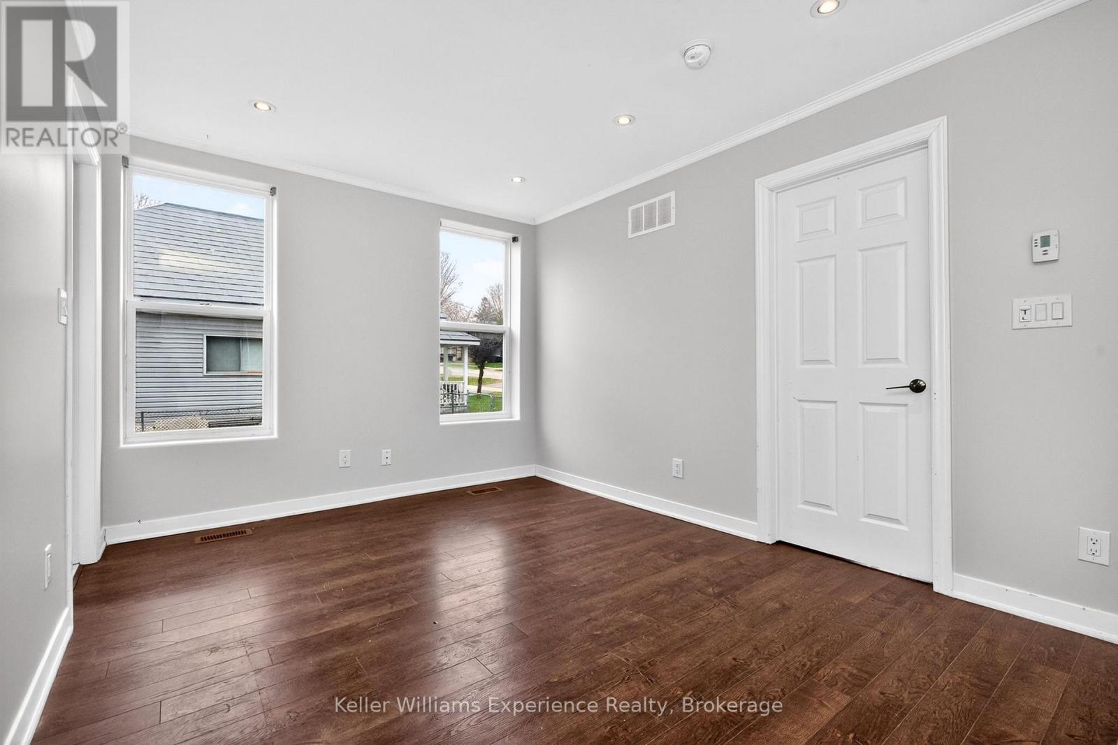 2 - 295 Bay Street, Midland, Ontario  L4R 1K1 - Photo 16 - S13039962