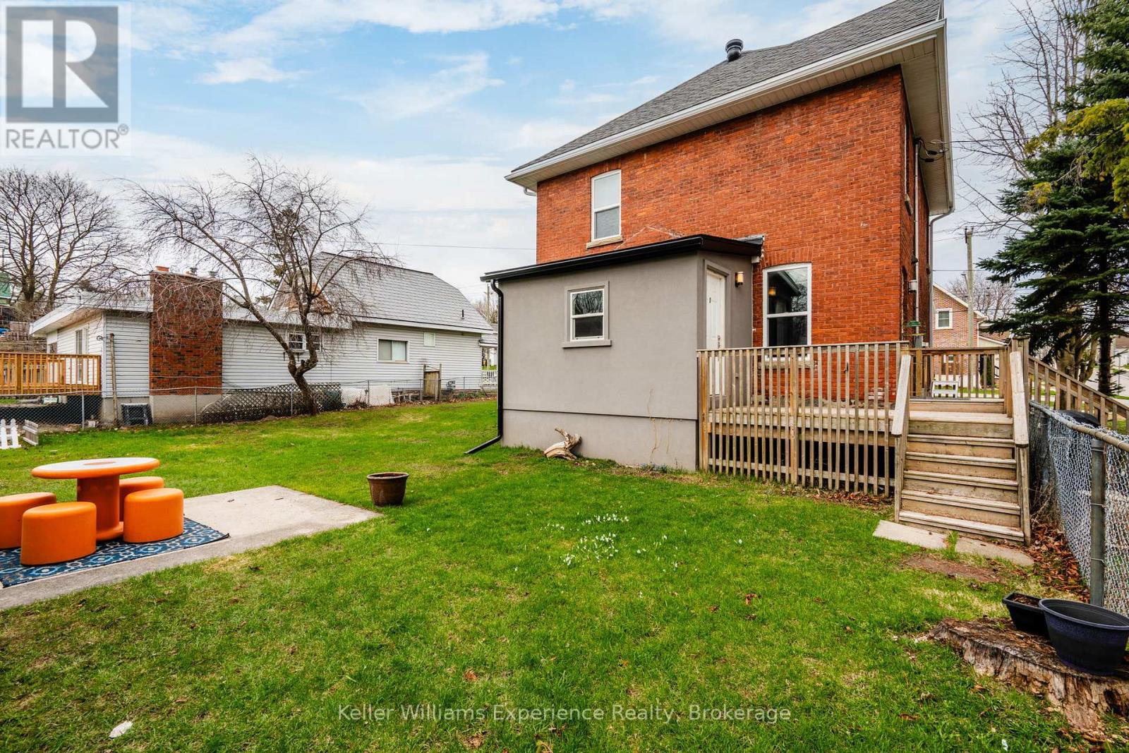 2 - 295 Bay Street, Midland, Ontario  L4R 1K1 - Photo 25 - S13039962