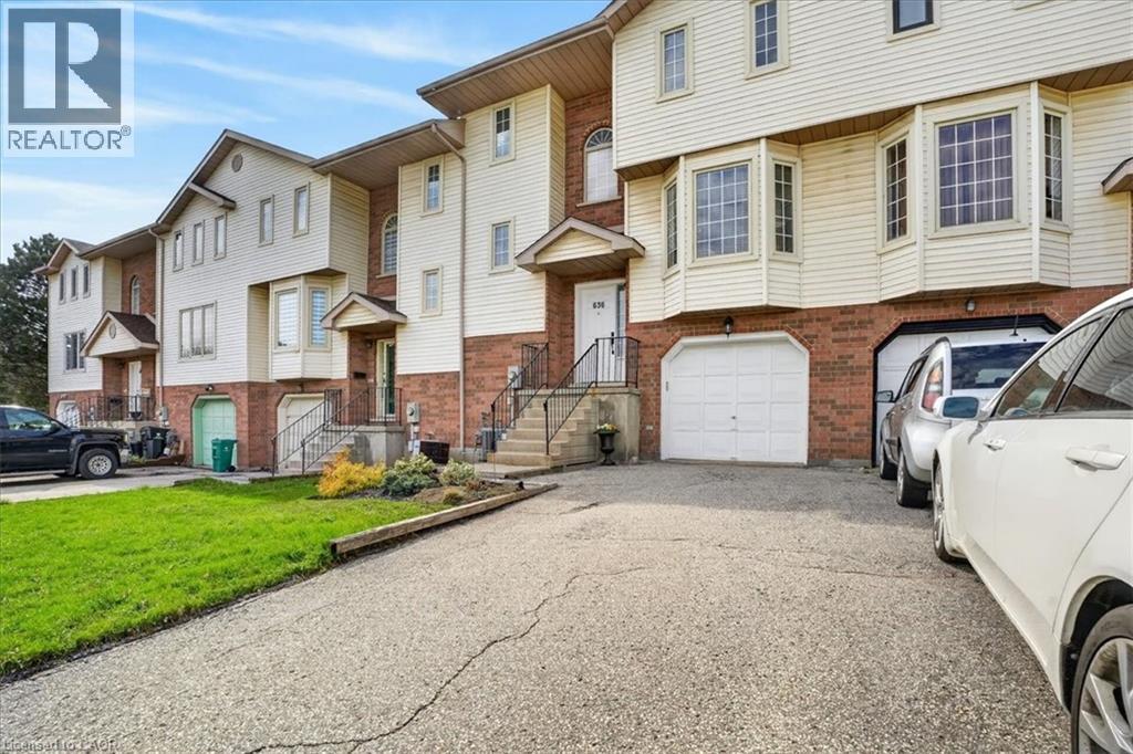 636 Grange Crescent, Waterloo, Ontario  N2T 2L9 - Photo 2 - 40823641