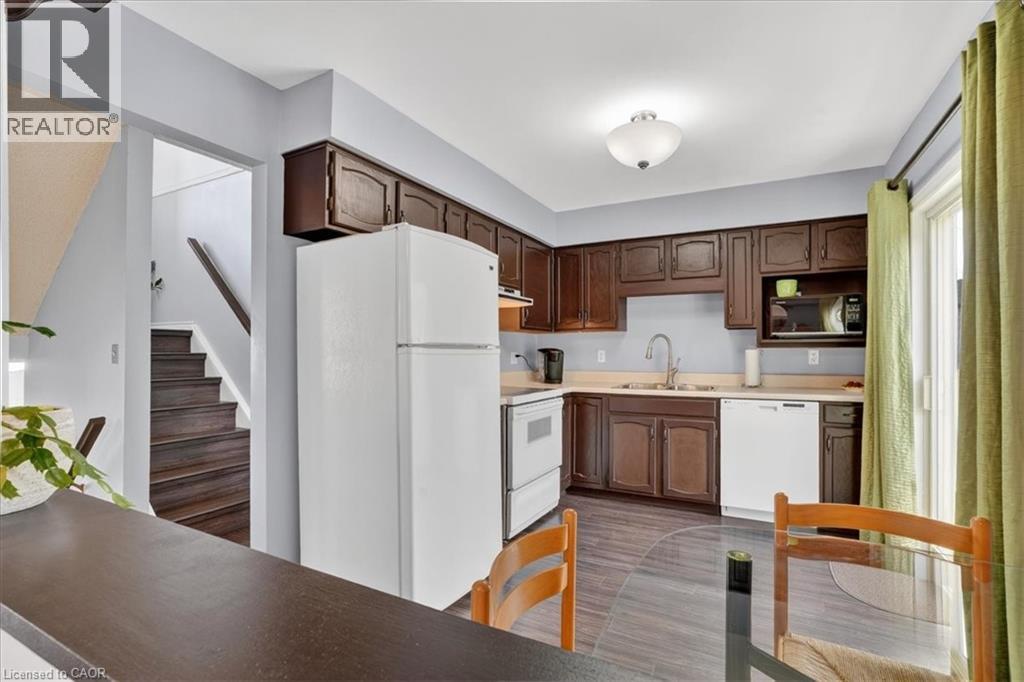 636 Grange Crescent, Waterloo, Ontario  N2T 2L9 - Photo 17 - 40823641