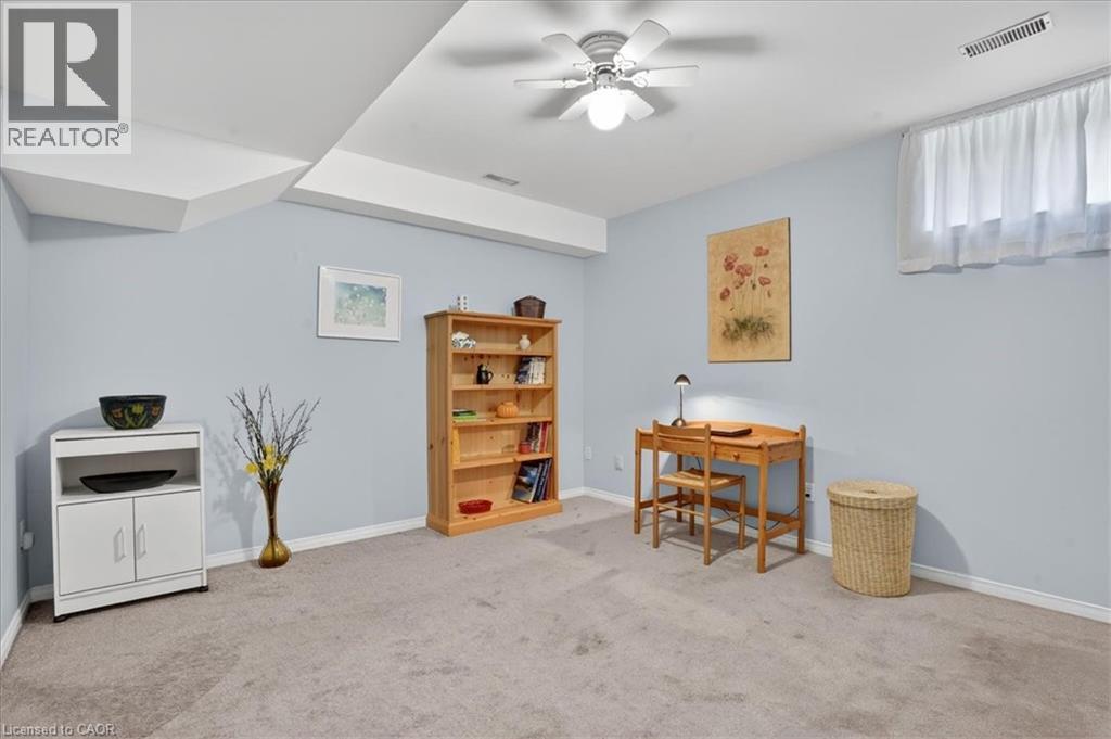 636 Grange Crescent, Waterloo, Ontario  N2T 2L9 - Photo 37 - 40823641