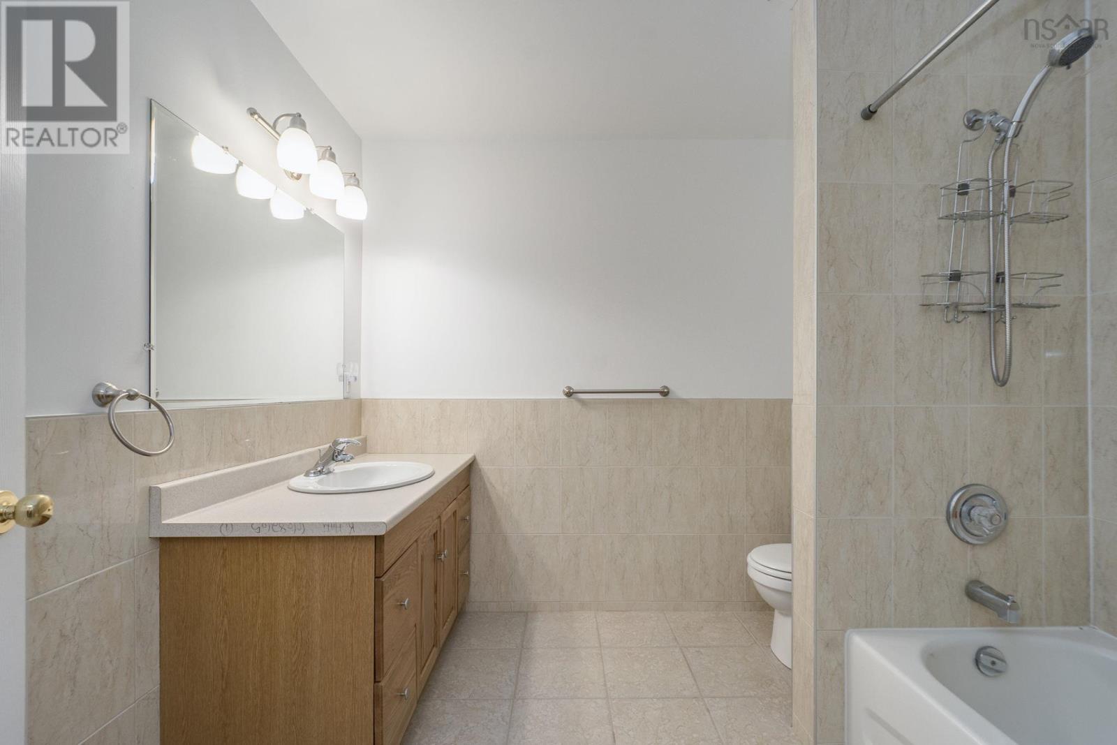 152 Roxbury Crescent, Halifax, Nova Scotia  B3M 4T1 - Photo 31 - 202608481