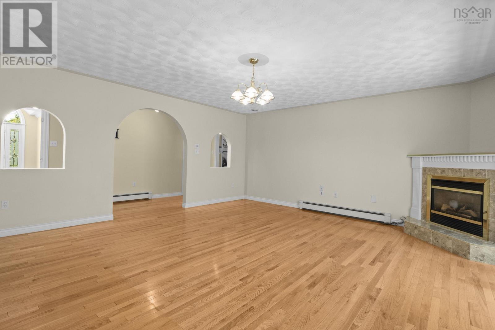 152 Roxbury Crescent, Halifax, Nova Scotia  B3M 4T1 - Photo 7 - 202608481