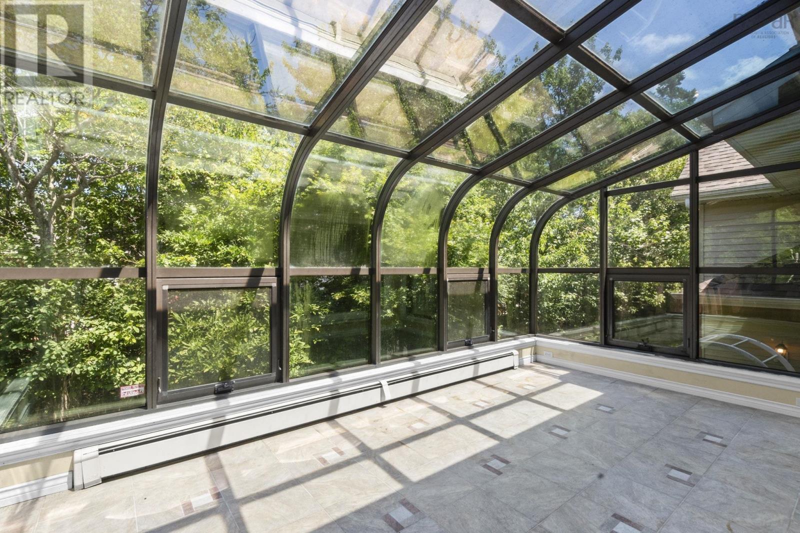 152 Roxbury Crescent, Halifax, Nova Scotia  B3M 4T1 - Photo 8 - 202608481