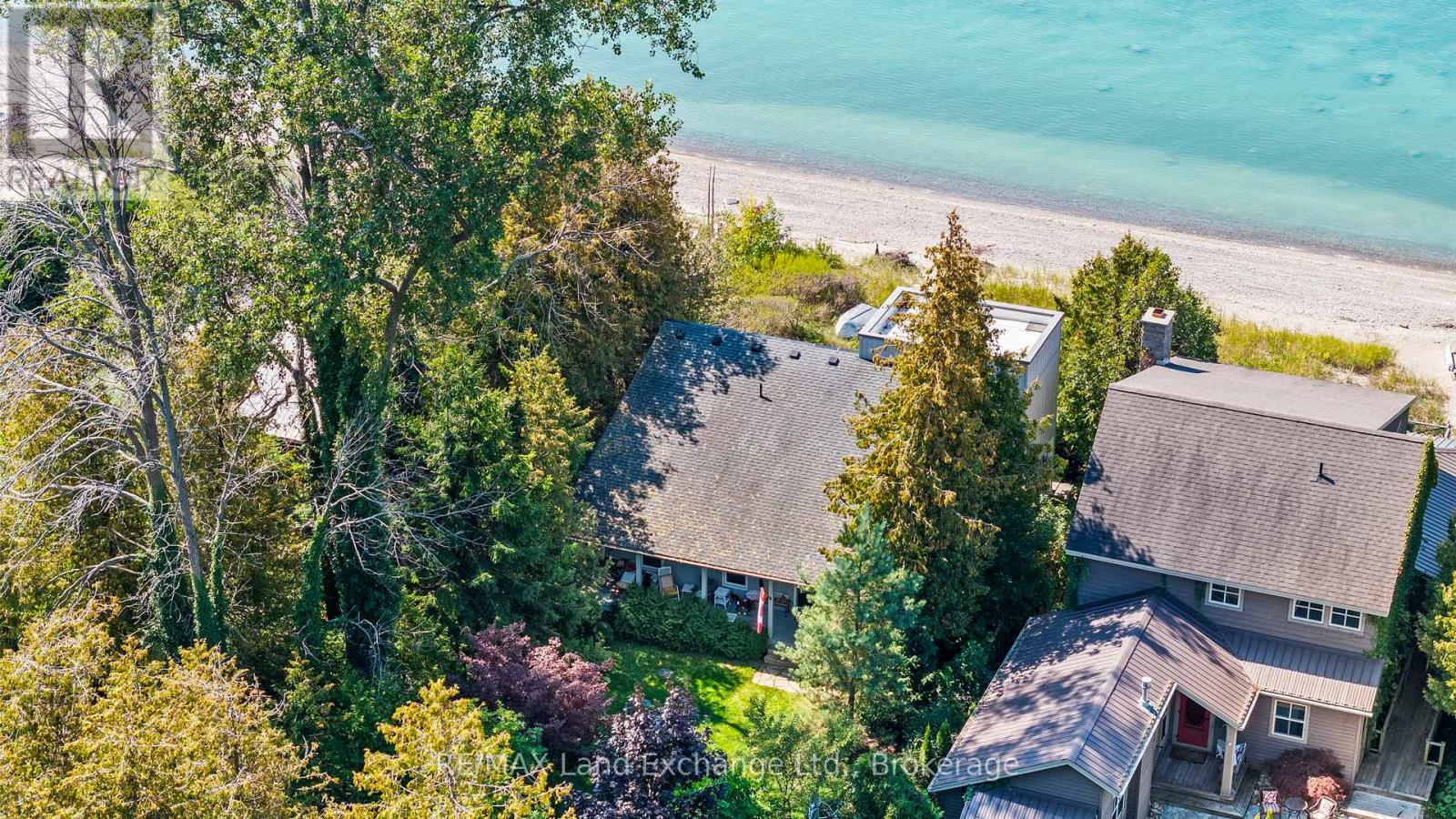 86585 Amberley Beach Road S, Ashfield-Colborne-Wawanosh, Ontario  N2Z 2X3 - Photo 4 - X13035902