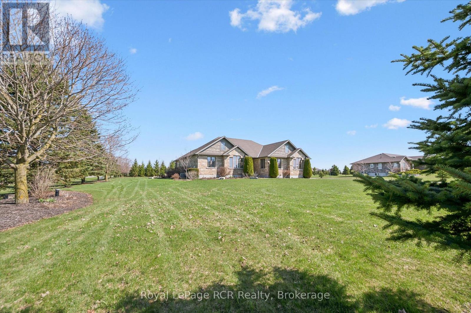 10 Sparberry Street, Southgate, Ontario  N0G 2L0 - Photo 13 - X13039722