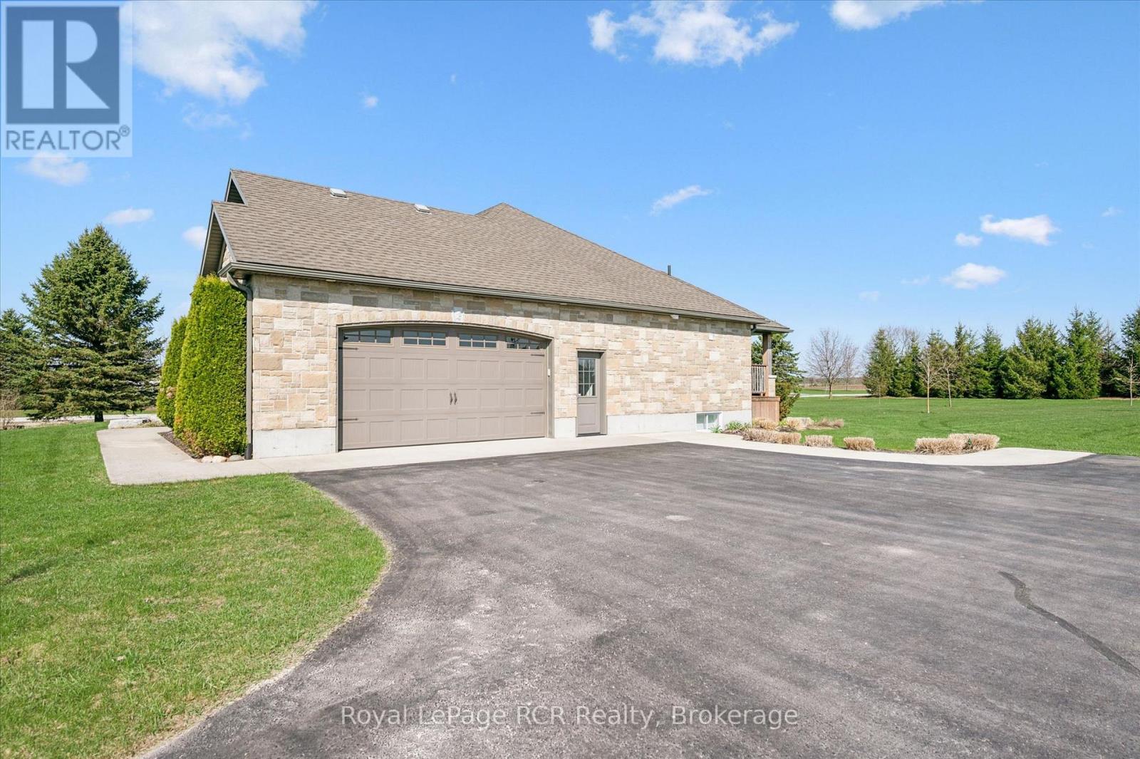 10 Sparberry Street, Southgate, Ontario  N0G 2L0 - Photo 49 - X13039722