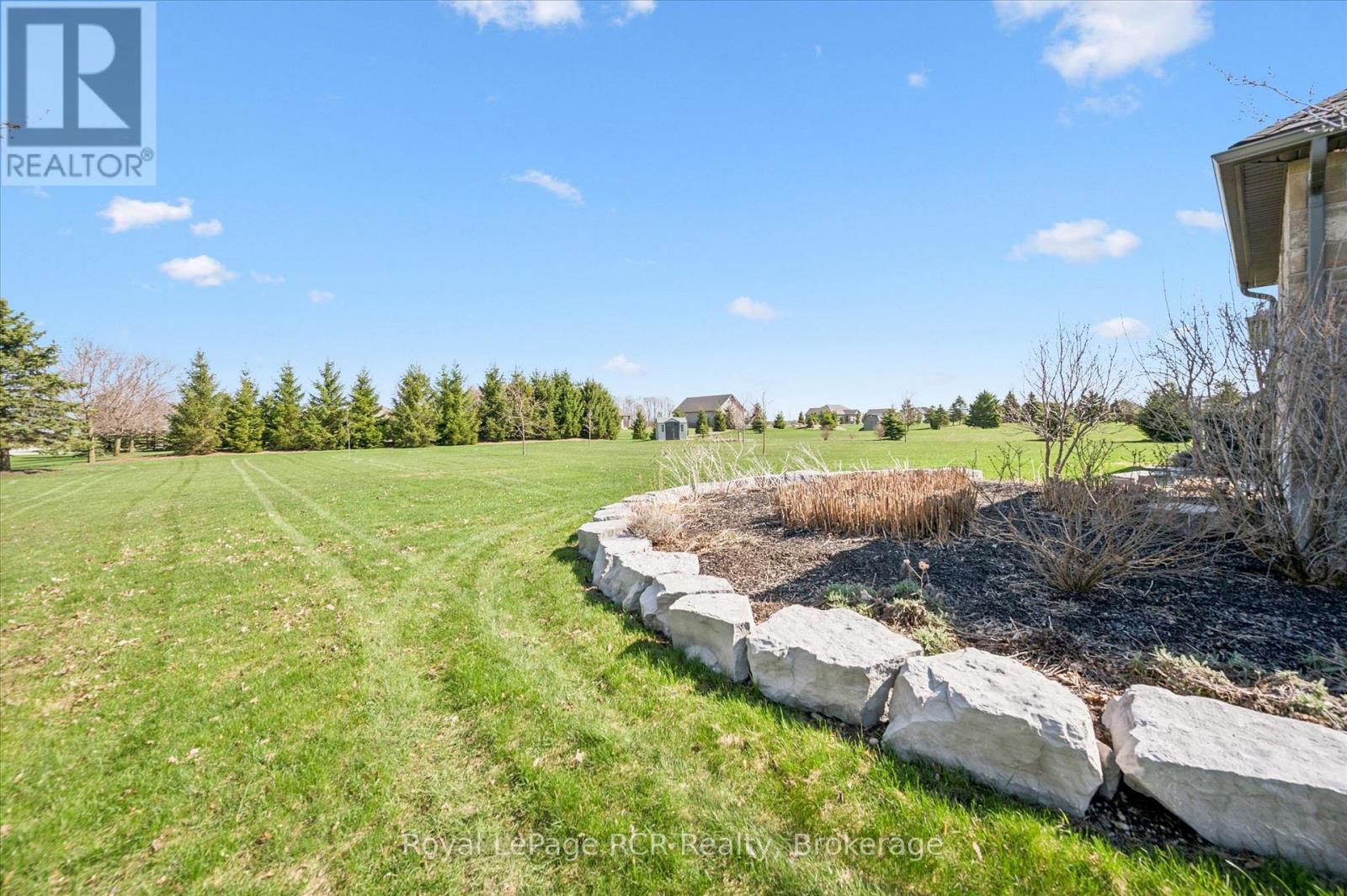 10 Sparberry Street, Southgate, Ontario  N0G 2L0 - Photo 9 - X13039722