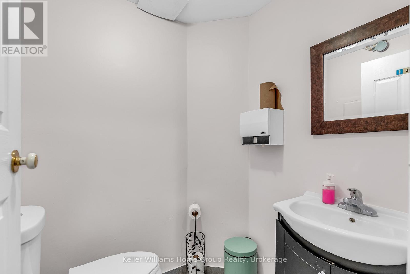 1b - 45 Cork Street E, Guelph (Downtown), Ontario  N1H 2Z3 - Photo 13 - X13039858