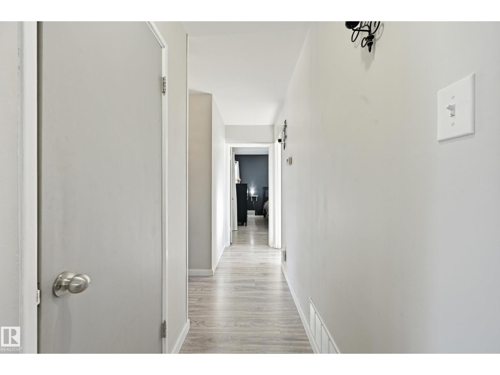 7719 71 Av Nw, Edmonton, Alberta  T6C 0A9 - Photo 15 - E4483979