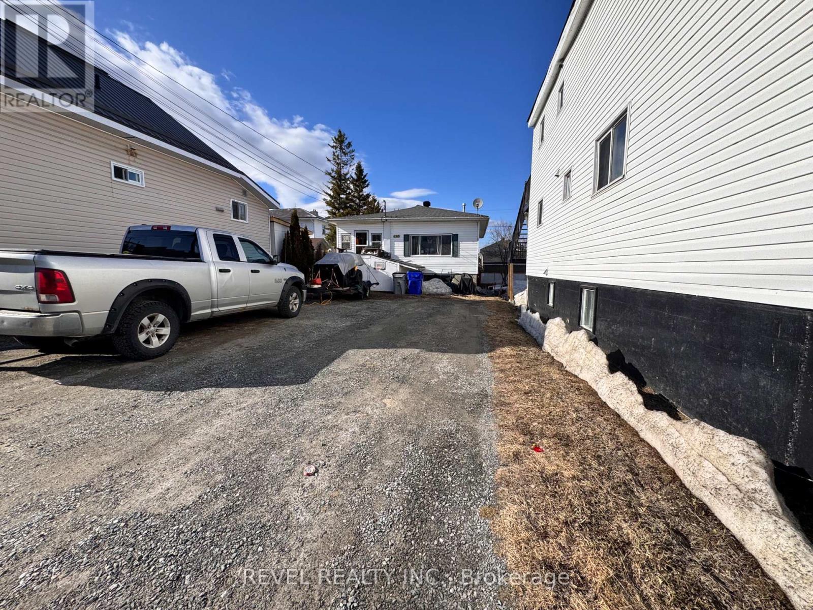 132 Bruce Avenue, Timmins (Sp - Main Area), Ontario  P0N 1H0 - Photo 6 - T13039666