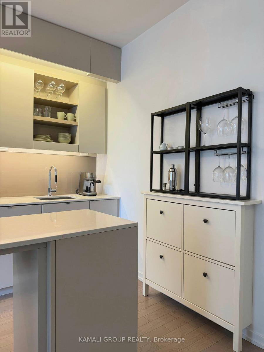 1712 - 101 Peter Street, Toronto, Ontario  M5V 0G6 - Photo 6 - C13039836