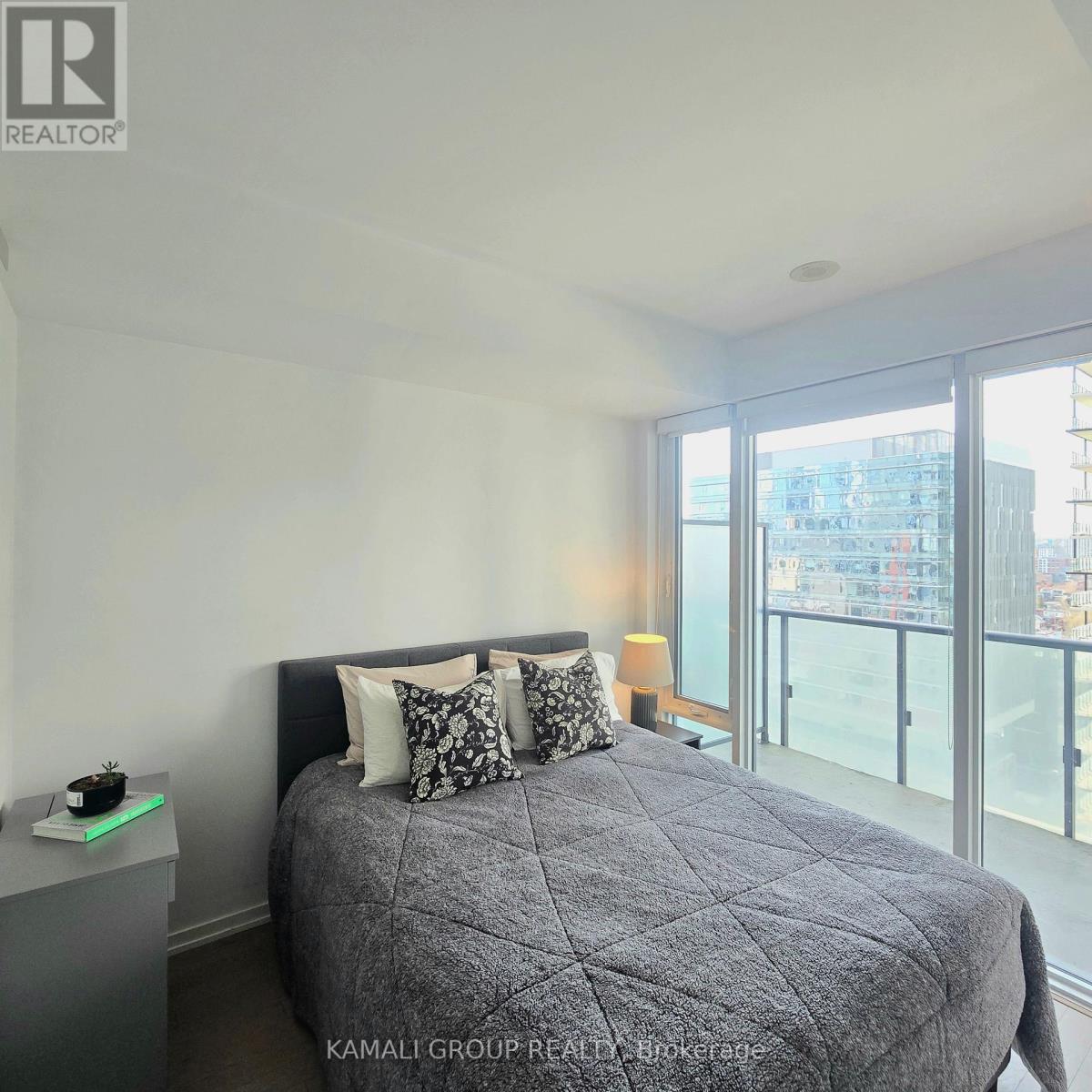 1712 - 101 Peter Street, Toronto, Ontario  M5V 0G6 - Photo 9 - C13039836