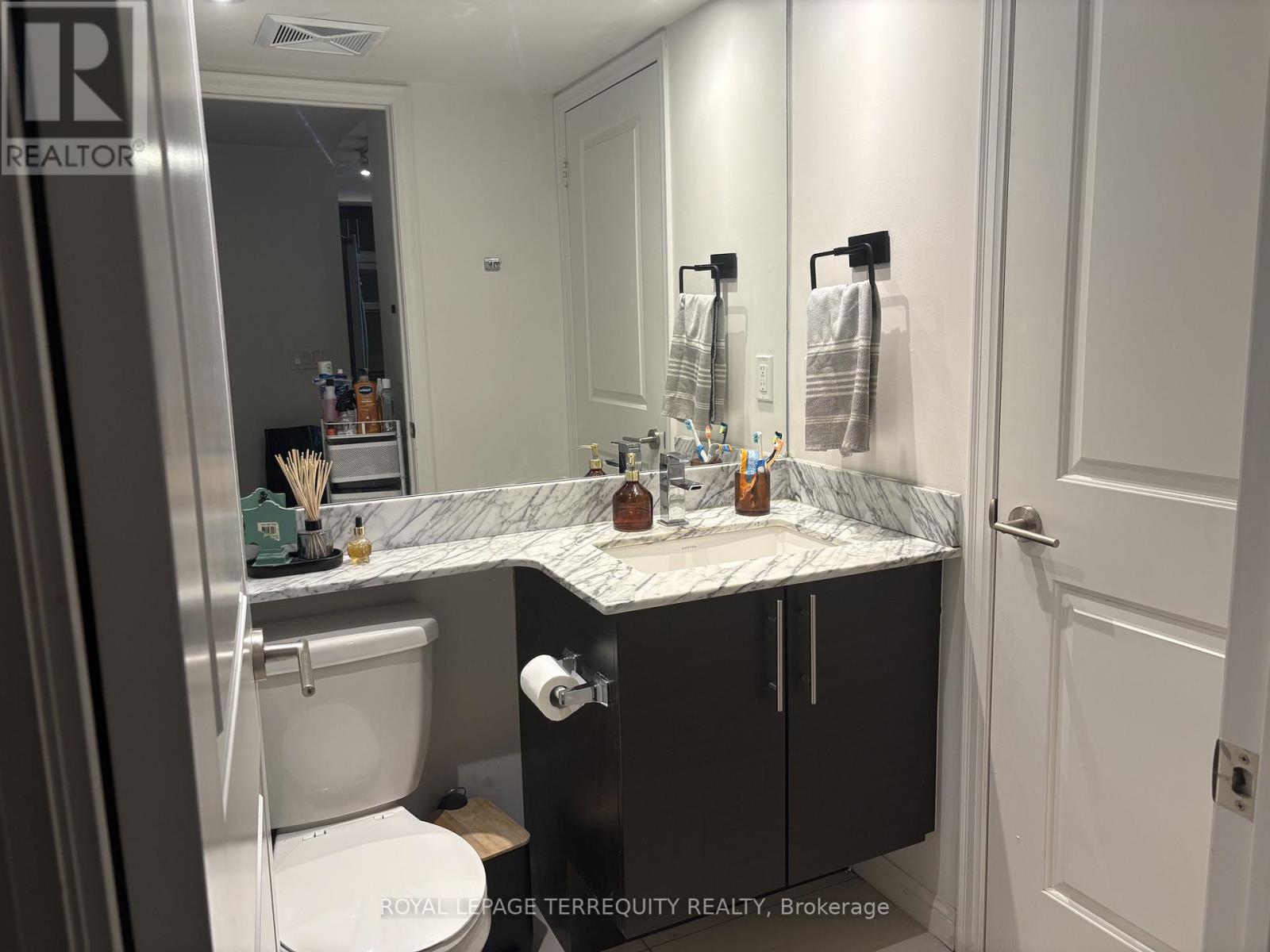 1208 - 75 E Liberty Street, Toronto, Ontario  M6K 3R3 - Photo 18 - C13039854