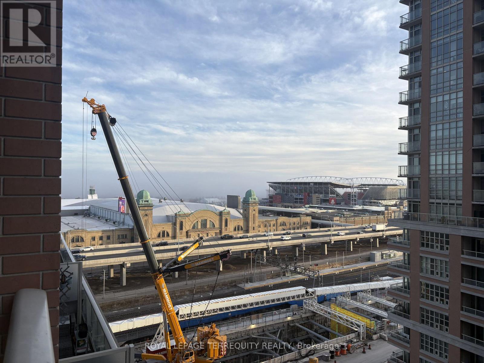 1208 - 75 E Liberty Street, Toronto, Ontario  M6K 3R3 - Photo 23 - C13039854