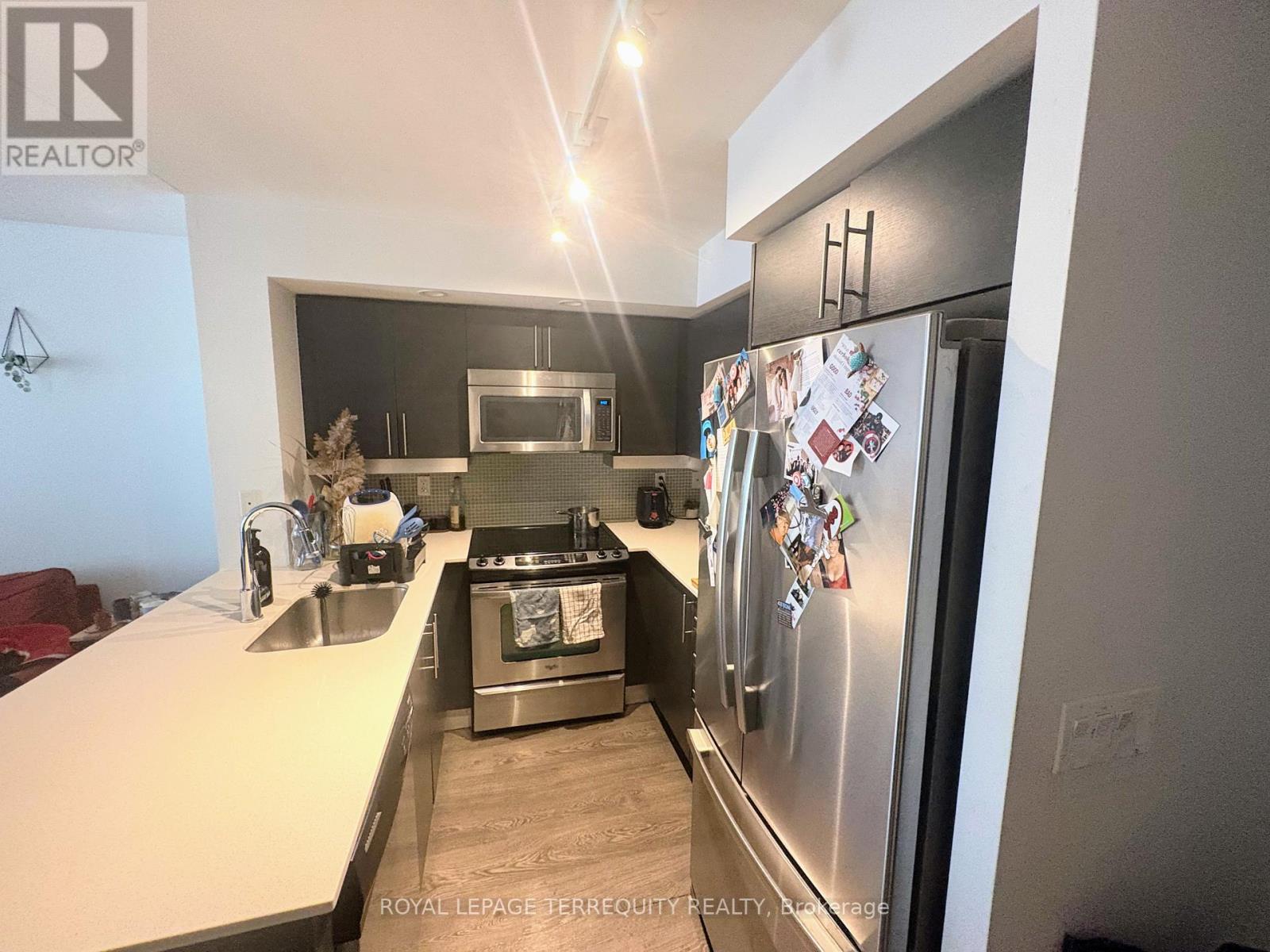 1208 - 75 E Liberty Street, Toronto, Ontario  M6K 3R3 - Photo 3 - C13039854