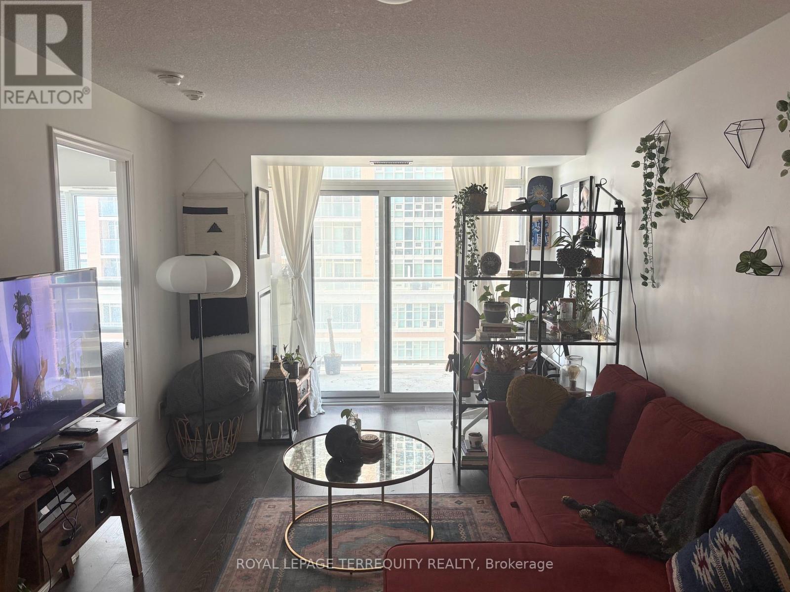 1208 - 75 E Liberty Street, Toronto, Ontario  M6K 3R3 - Photo 6 - C13039854