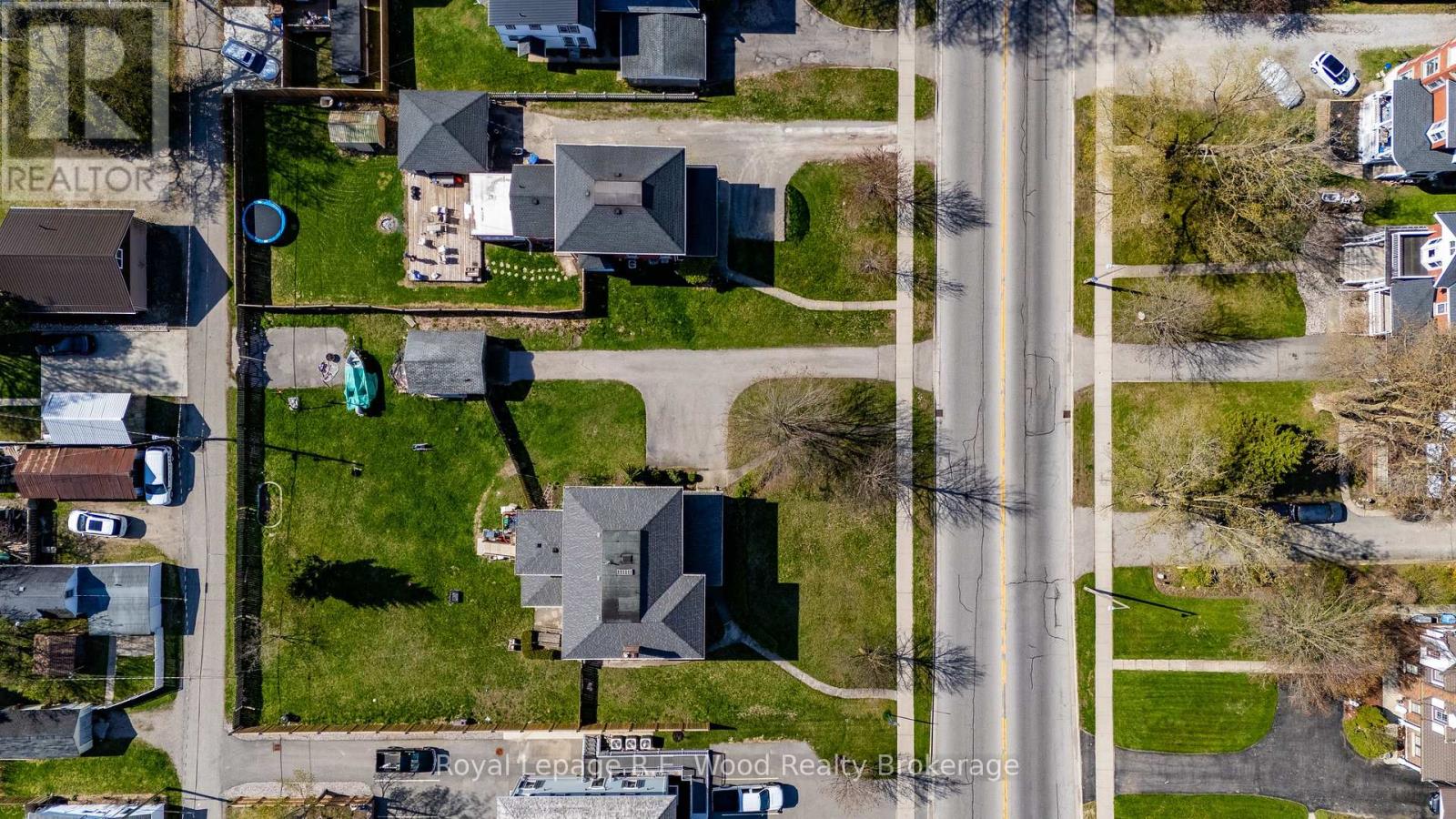 267-273 Broadway, Tillsonburg, Ontario  N4G 3S5 - Photo 8 - X13039922