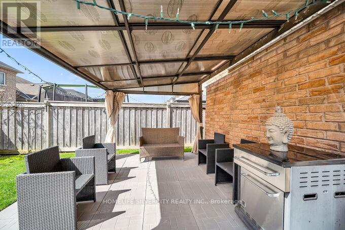 23 Ross Wright Avenue, Clarington, Ontario  L1C 0P6 - Photo 40 - E13035516