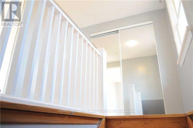 9 Oakworth (Main And Second Floor) Crescent, Toronto, Ontario  M1K 3T7 - Photo 6 - E13039718