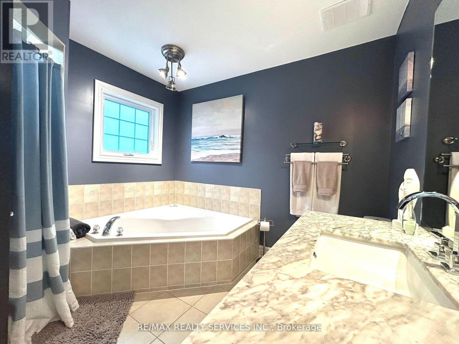 1 Milligan Street, Clarington (Newcastle), Ontario  L1B 1R2 - Photo 21 - E13039772