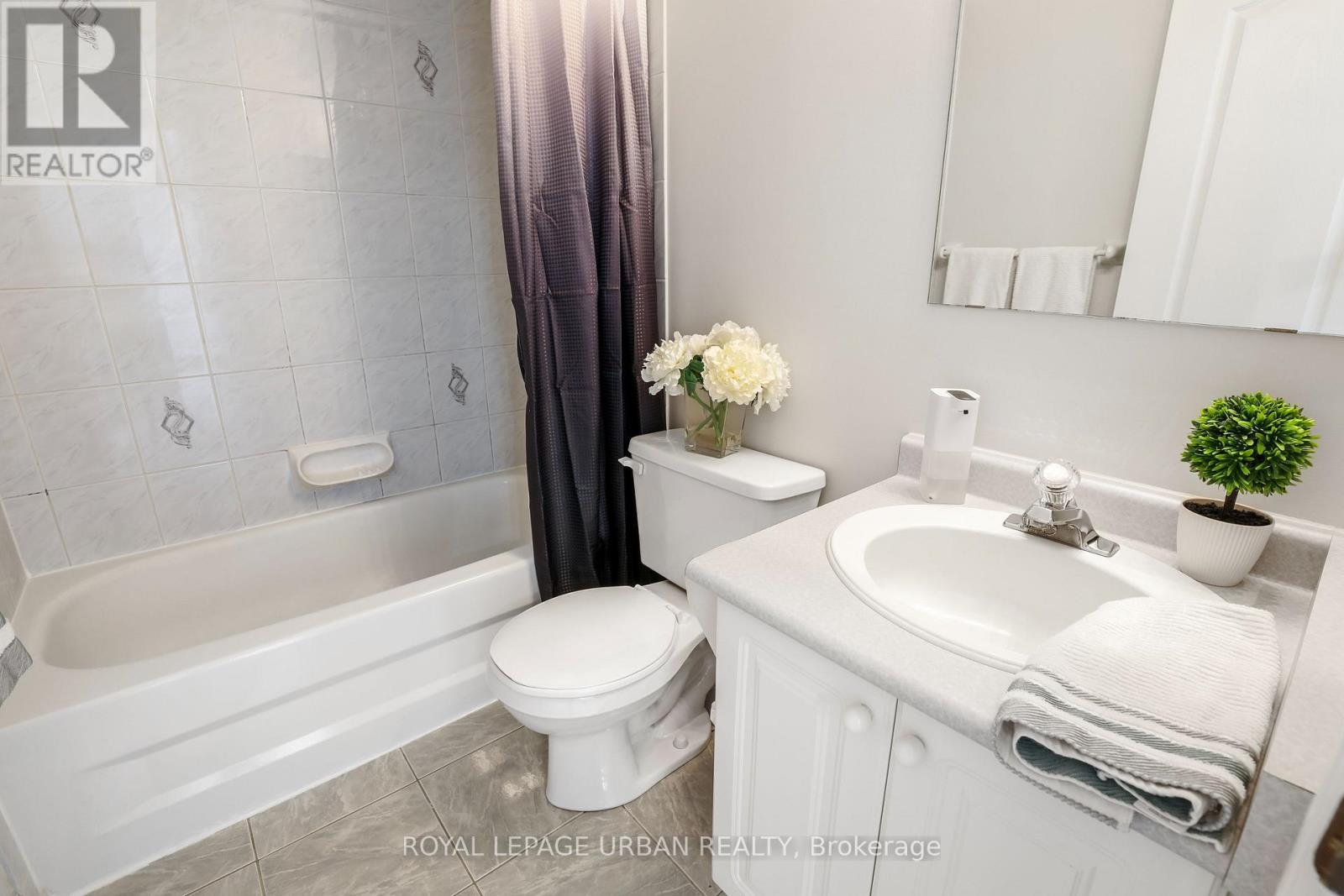 1505 Garland Crescent, Pickering, Ontario  L1V 7B3 - Photo 16 - E13039780