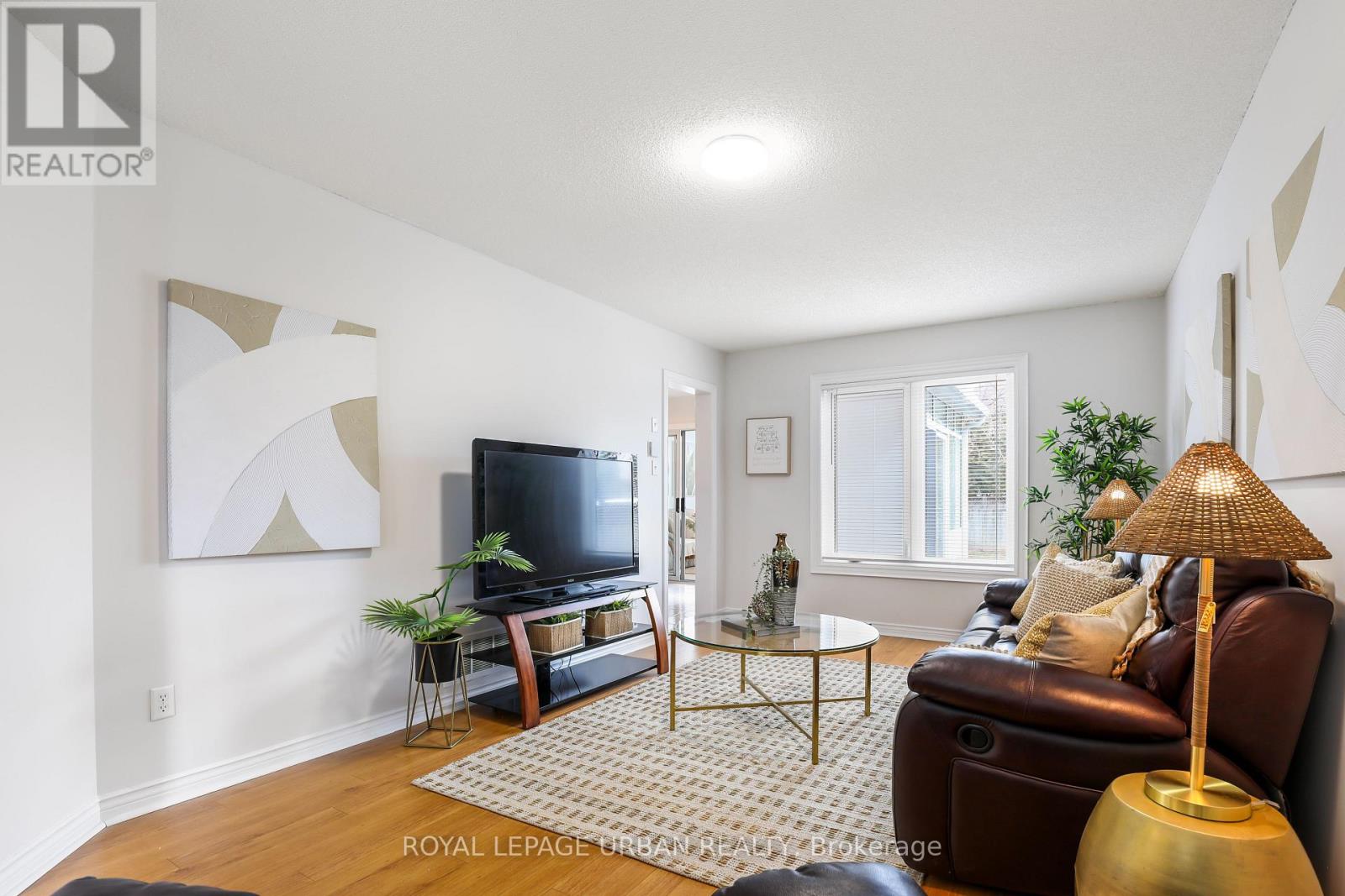 1505 Garland Crescent, Pickering, Ontario  L1V 7B3 - Photo 8 - E13039780