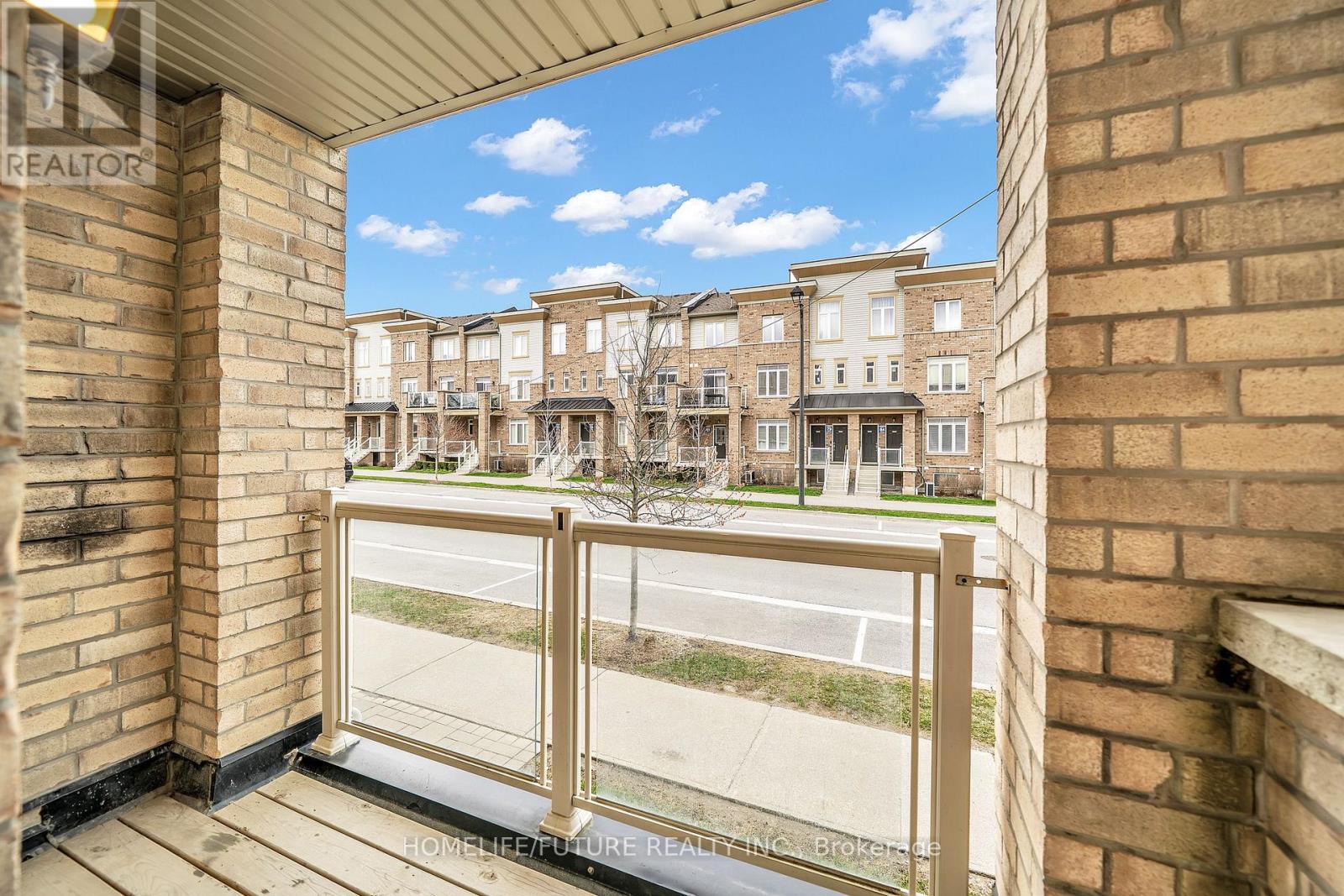 109 - 1781 Rex Heath Drive, Pickering, Ontario  L1X 0E4 - Photo 3 - E13039852