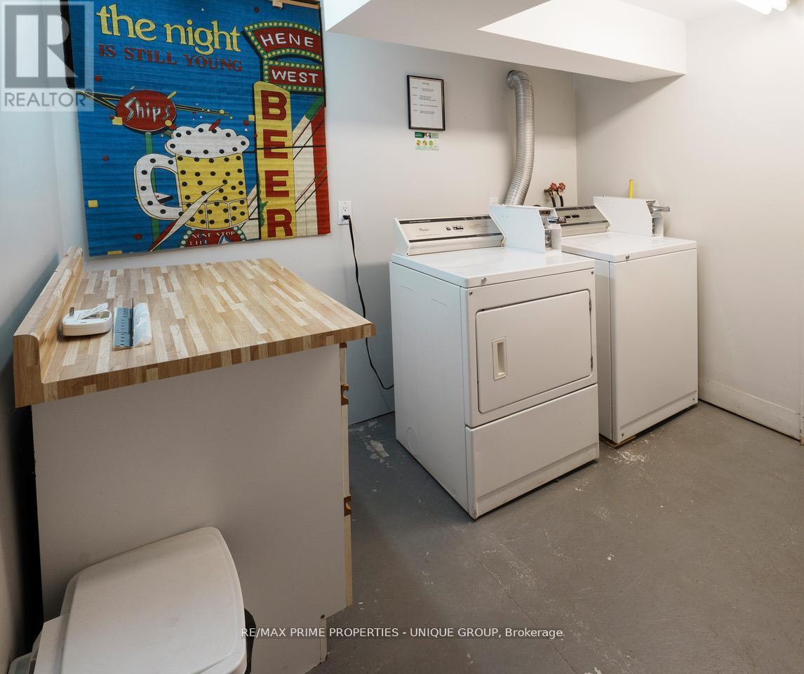 Main - 3 Bonfield Avenue, Toronto, Ontario  M4E 1B9 - Photo 11 - E13039908