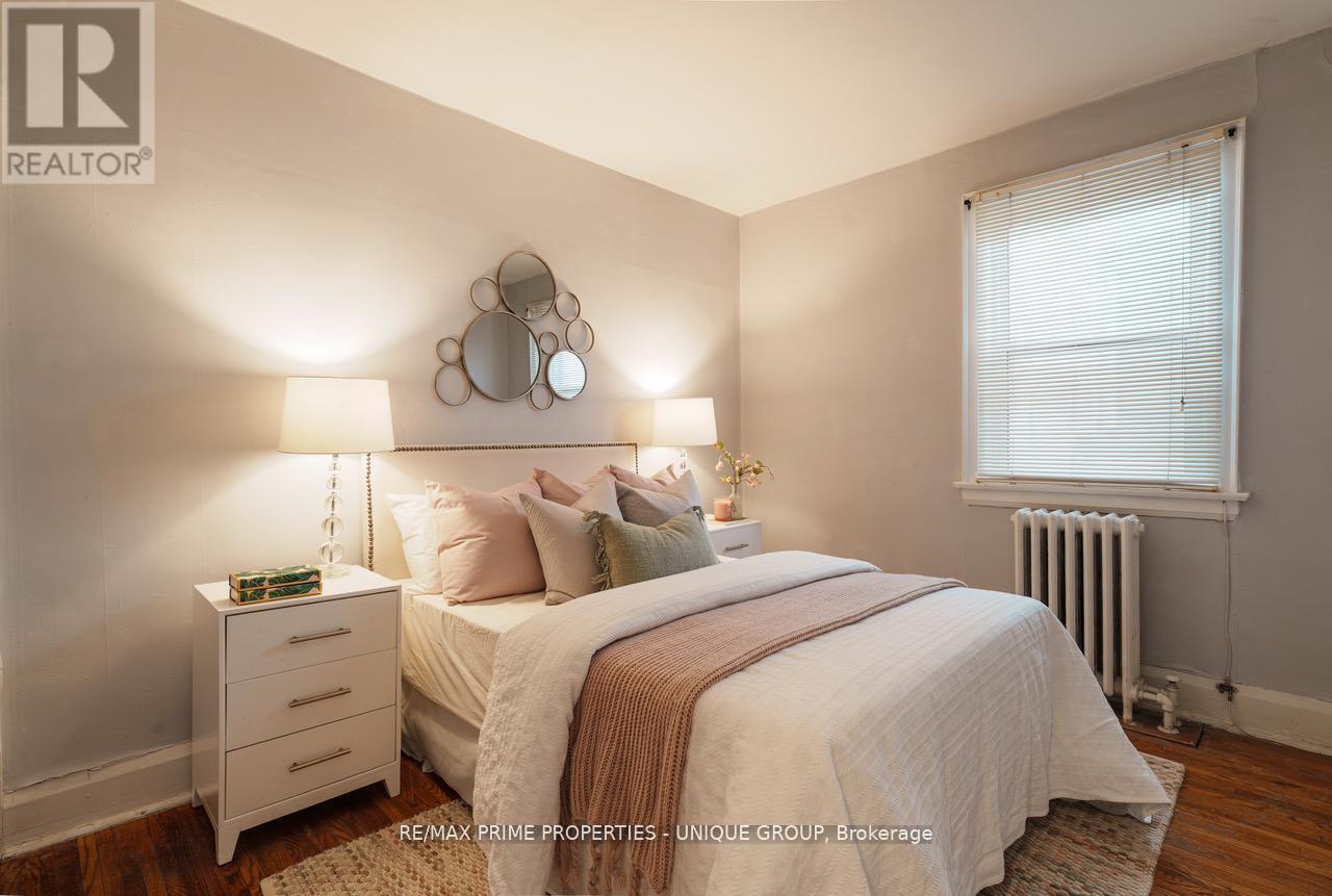 Main - 3 Bonfield Avenue, Toronto, Ontario  M4E 1B9 - Photo 8 - E13039908