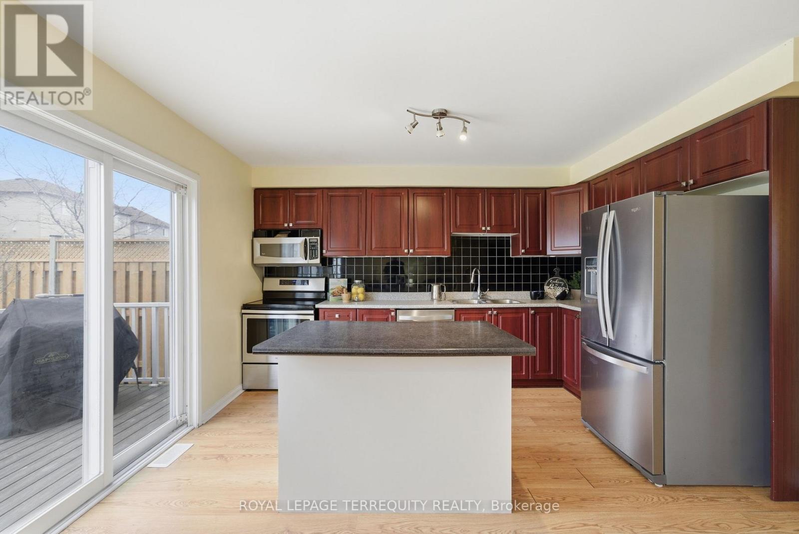 69 Hammond Street, Clarington, Ontario  L1C 5E6 - Photo 13 - E13039934