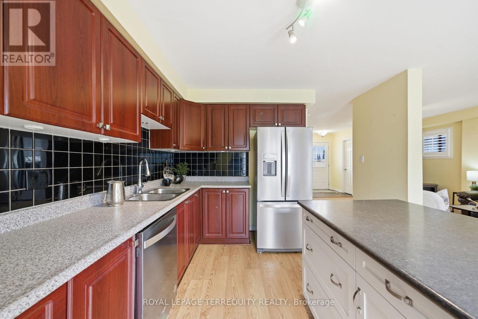 69 Hammond Street, Clarington, Ontario  L1C 5E6 - Photo 14 - E13039934