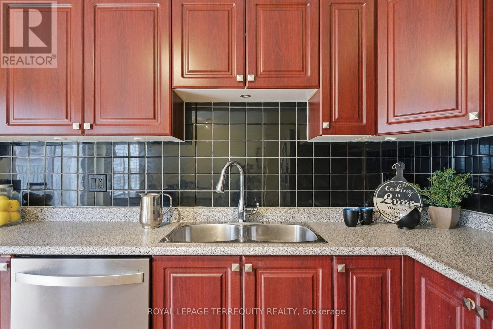 69 Hammond Street, Clarington, Ontario  L1C 5E6 - Photo 16 - E13039934