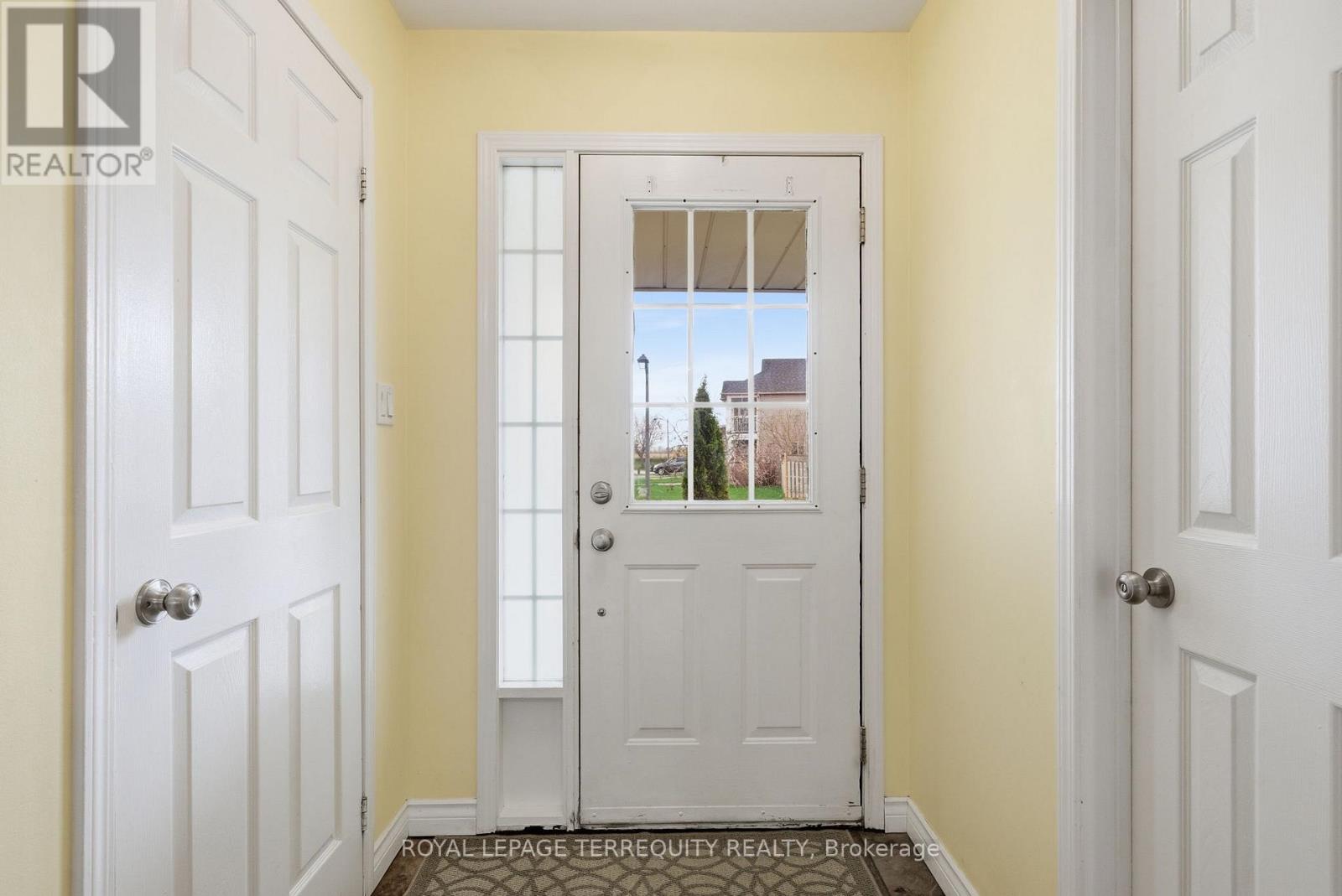 69 Hammond Street, Clarington, Ontario  L1C 5E6 - Photo 6 - E13039934