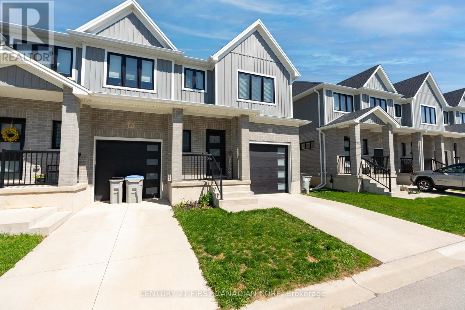 1-30 Miller Drive, Lucan Biddulph, Ontario  N0M 2J0 - Photo 3 - X13038192