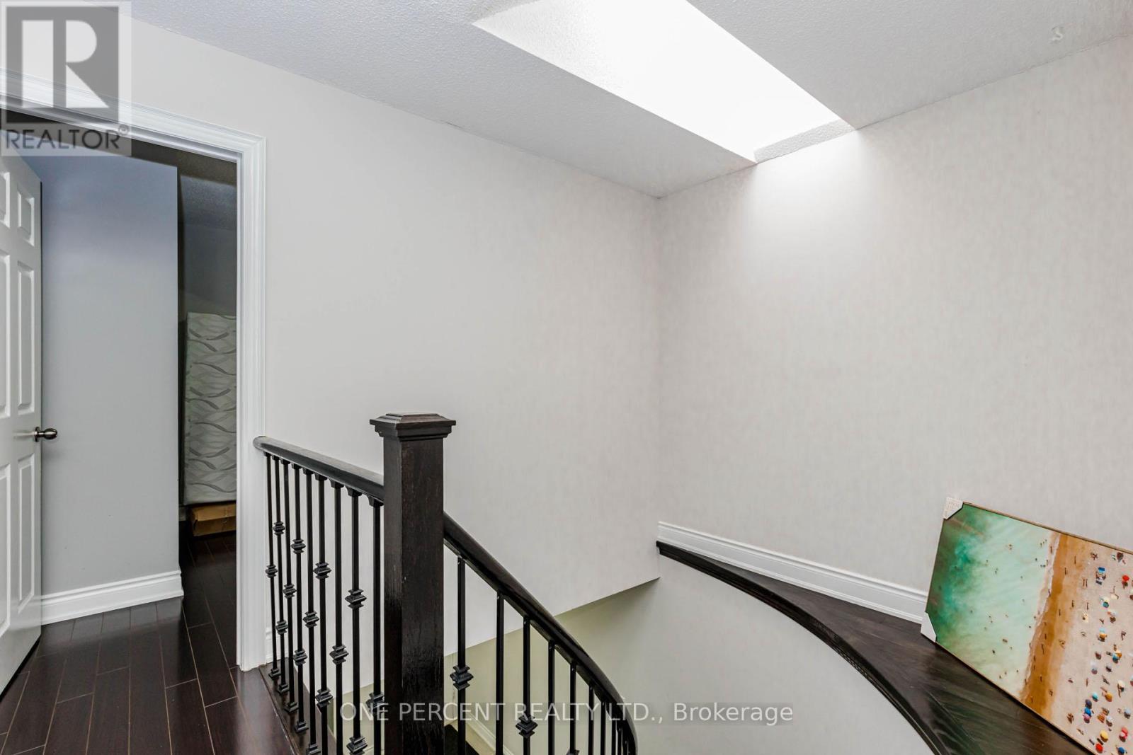 52 Timberlane Drive, Brampton, Ontario  L6Y 4B6 - Photo 19 - W12791218