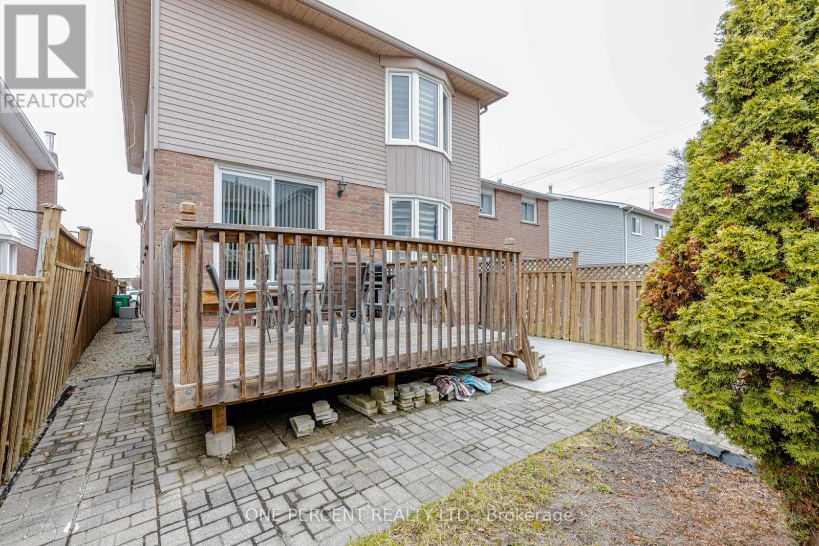 52 Timberlane Drive, Brampton, Ontario  L6Y 4B6 - Photo 45 - W12791218