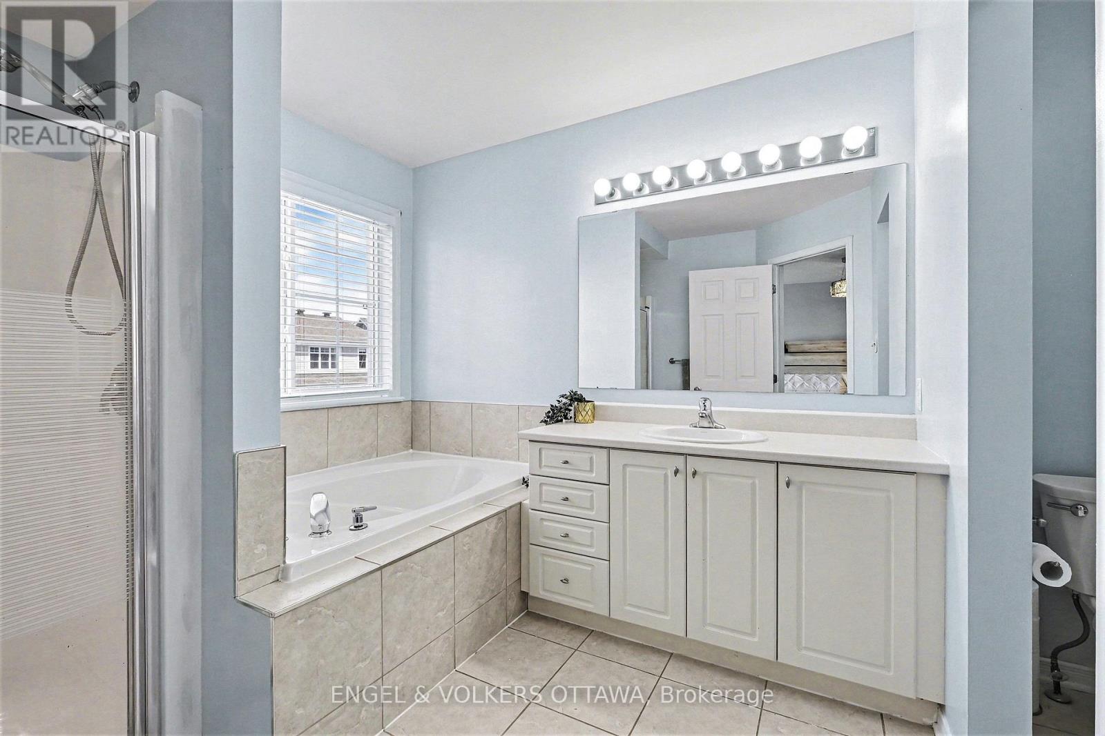 135 Lockhaven Private, Ottawa, Ontario  K2J 5L6 - Photo 20 - X13036454