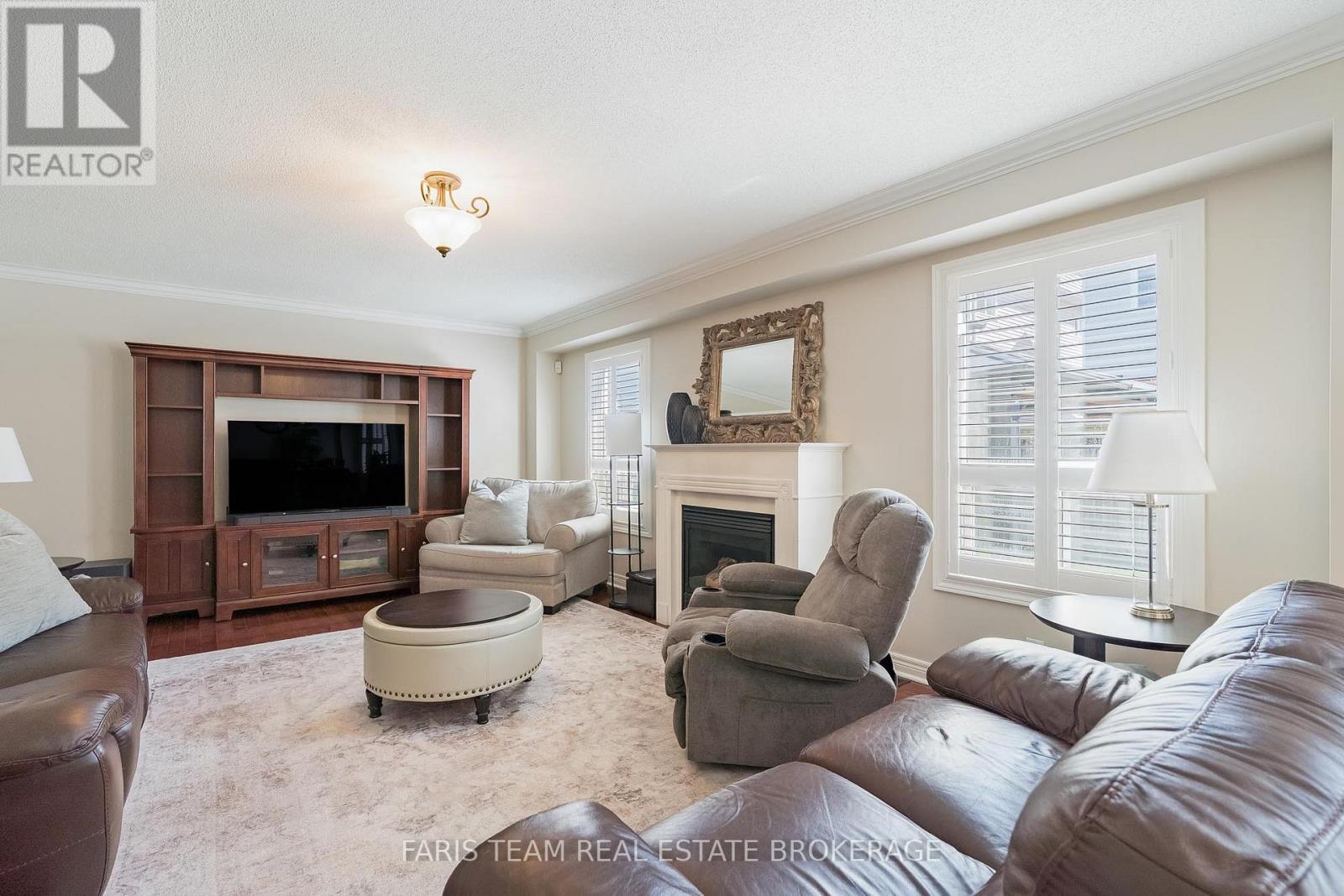 43 Maple Crown Terrace, Barrie, Ontario  L4M 7H9 - Photo 18 - S13039686