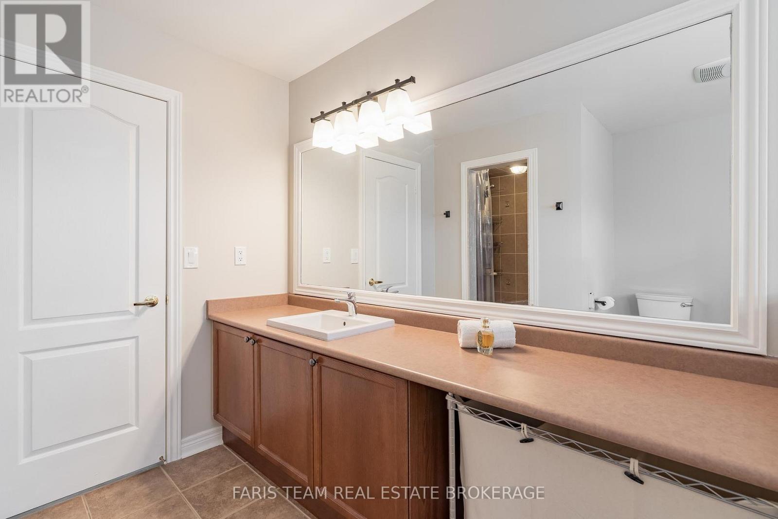 43 Maple Crown Terrace, Barrie, Ontario  L4M 7H9 - Photo 27 - S13039686