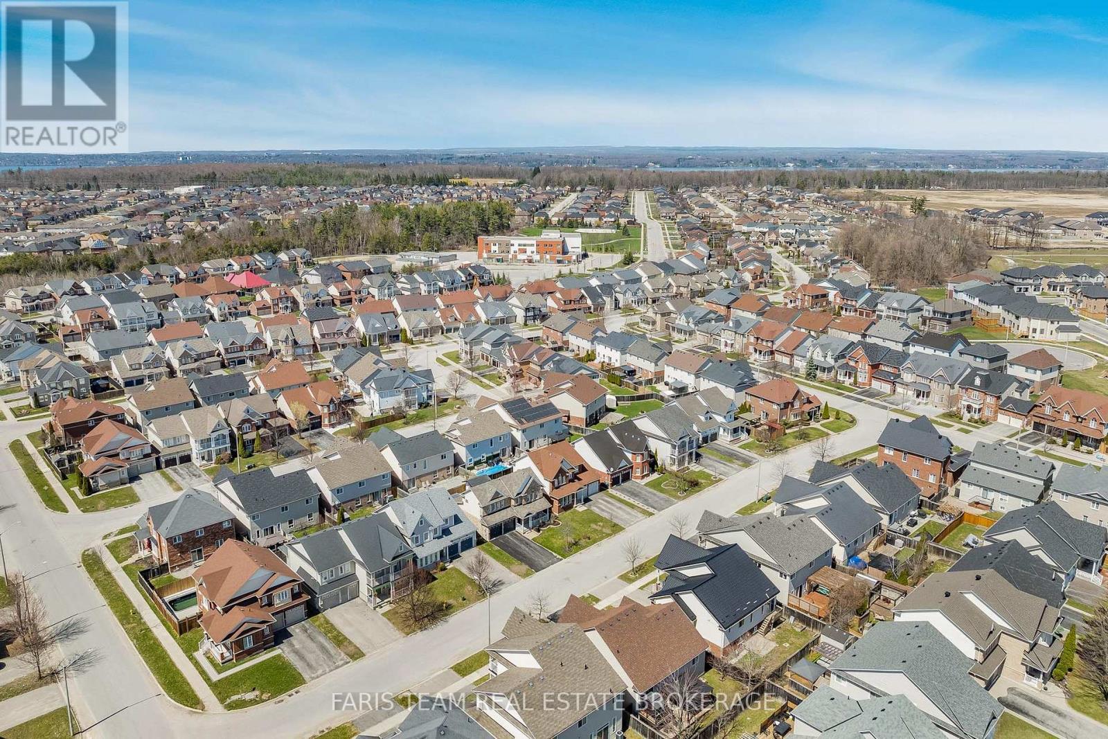 43 Maple Crown Terrace, Barrie, Ontario  L4M 7H9 - Photo 43 - S13039686