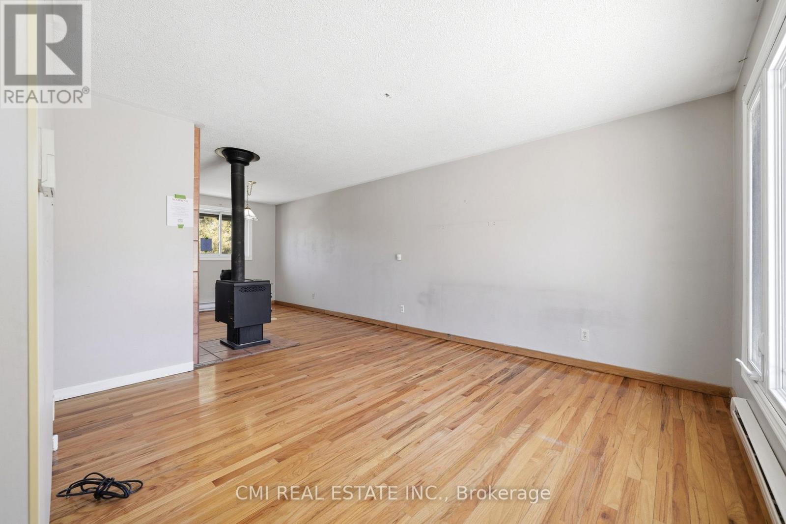 268 Mississaga Street W, Orillia, Ontario  L3V 3B8 - Photo 7 - S13039822