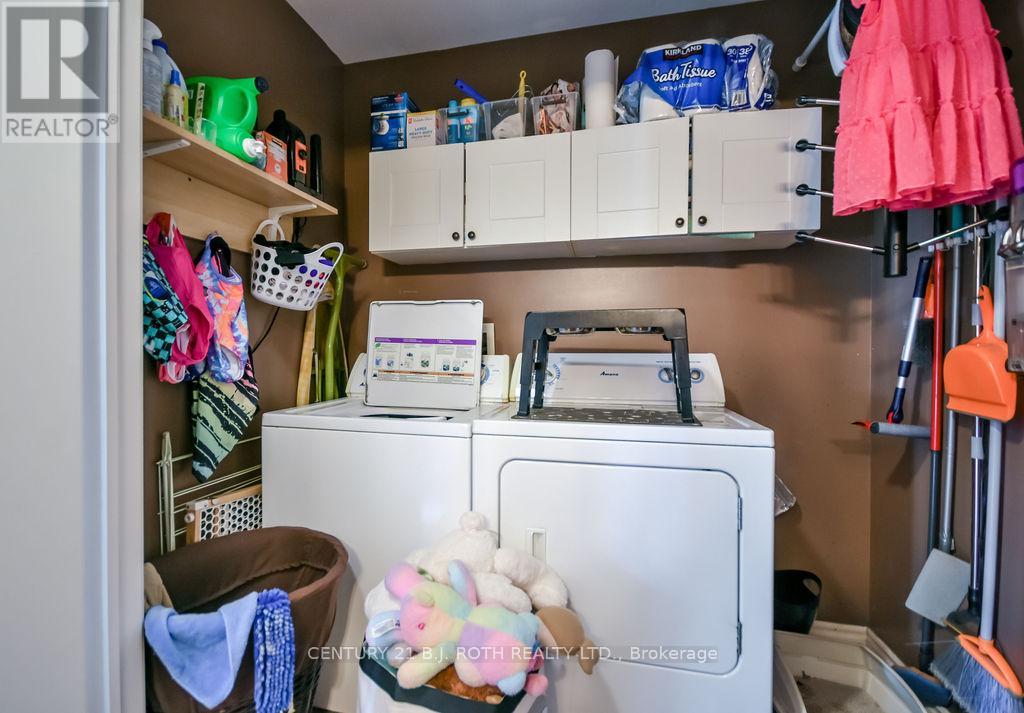 12 White Crescent, Barrie (Holly), Ontario  L4N 7M1 - Photo 44 - S13039846