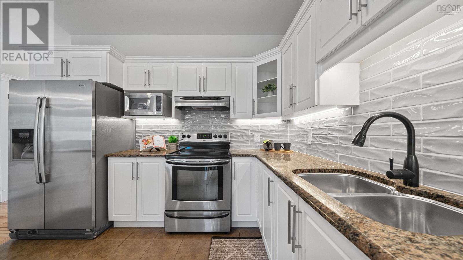 11 Kirkwood Court, Bedford, Nova Scotia  B4A 0A9 - Photo 8 - 202604465