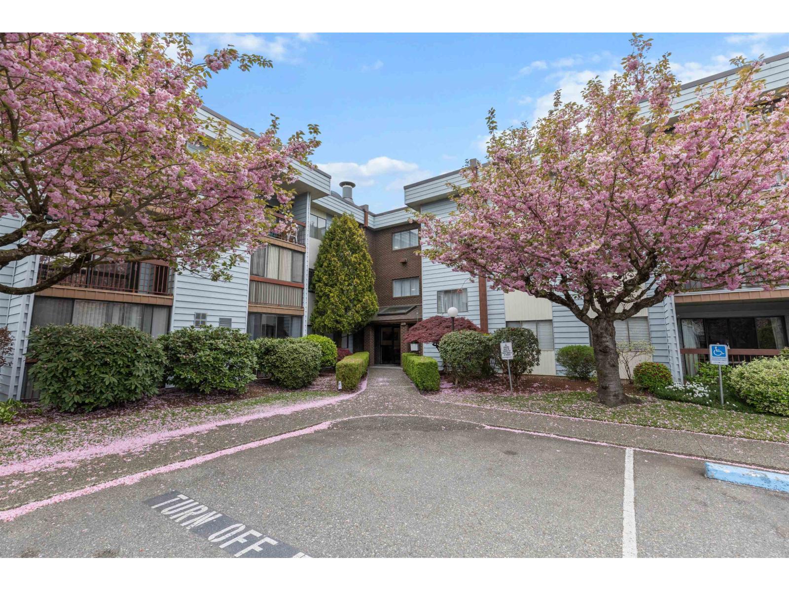 307 2279 Mccallum Road, Abbotsford, British Columbia  V2S 3N7 - Photo 1 - R3114579