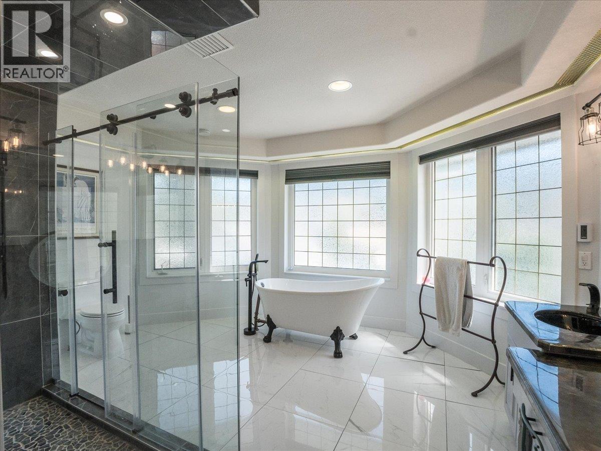 1063 Bridgeview Crescent, Castlegar, British Columbia  V1N 3H7 - Photo 52 - 10384172