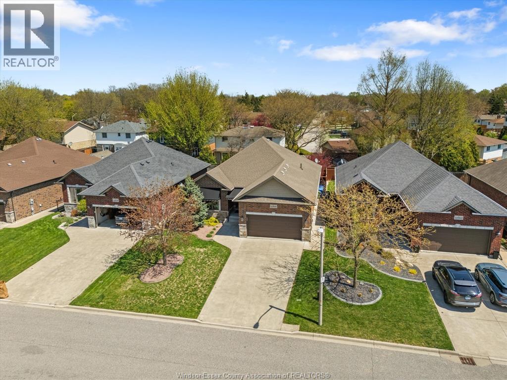 11900 Boulder, Windsor, Ontario  N8P 1Z7 - Photo 2 - 26009102