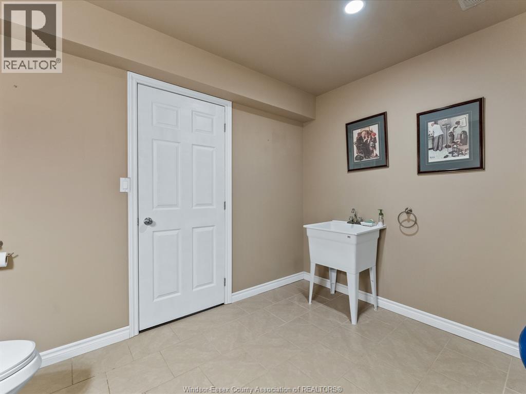 11900 Boulder, Windsor, Ontario  N8P 1Z7 - Photo 31 - 26009102