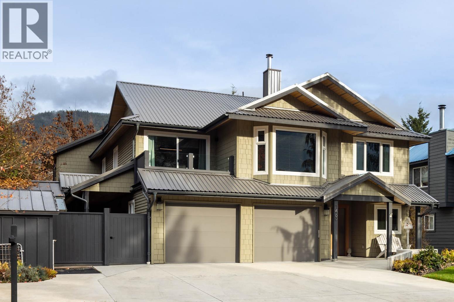 1469 OLIVE STREET, Pemberton, British Columbia