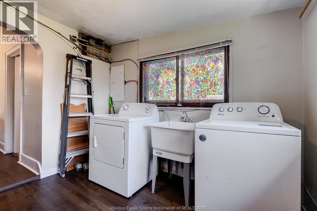 1062 Lena Avenue, Windsor, Ontario  N9C 3K4 - Photo 17 - 26009113